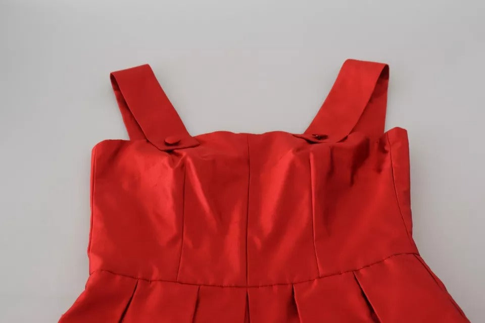 Vestido midi plisado de satén de seda rojo con corte en A
