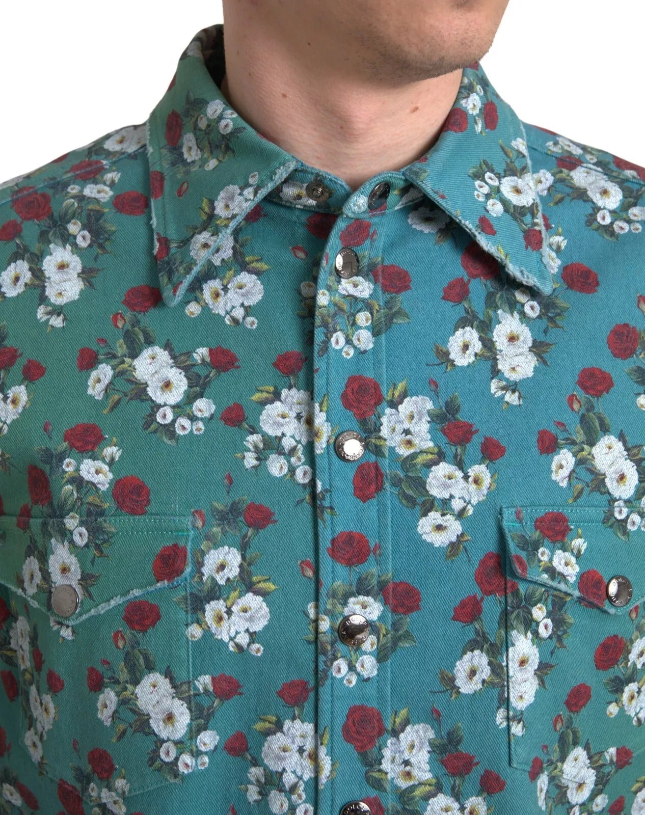 Chemise en jean boutonnée en coton à fleurs bleues