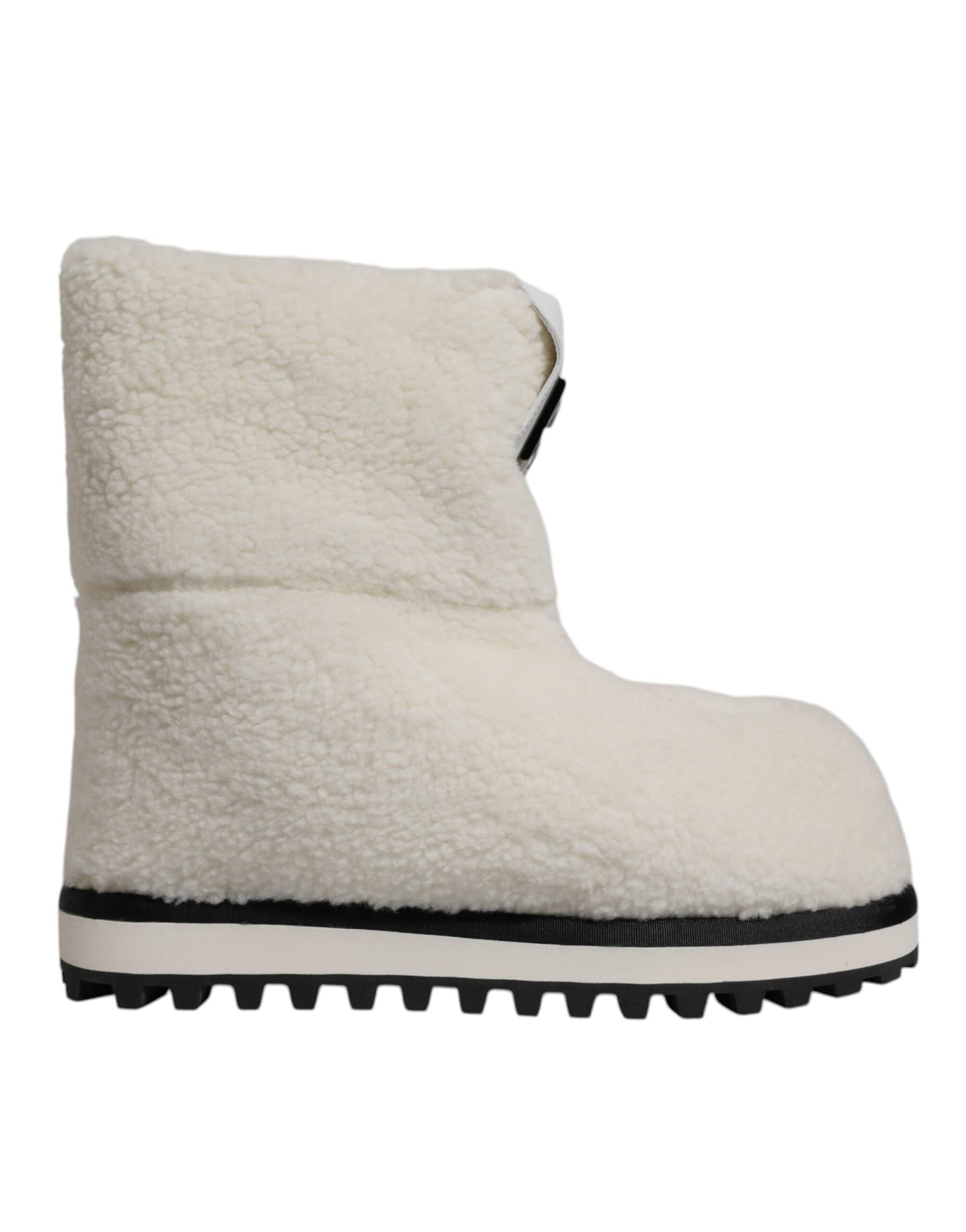Botas de media pantorrilla acolchadas con logo de felpa blanca