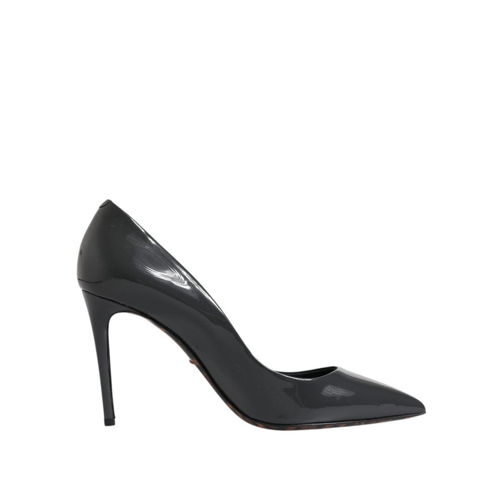 Zapatos de tacón de cuero negro