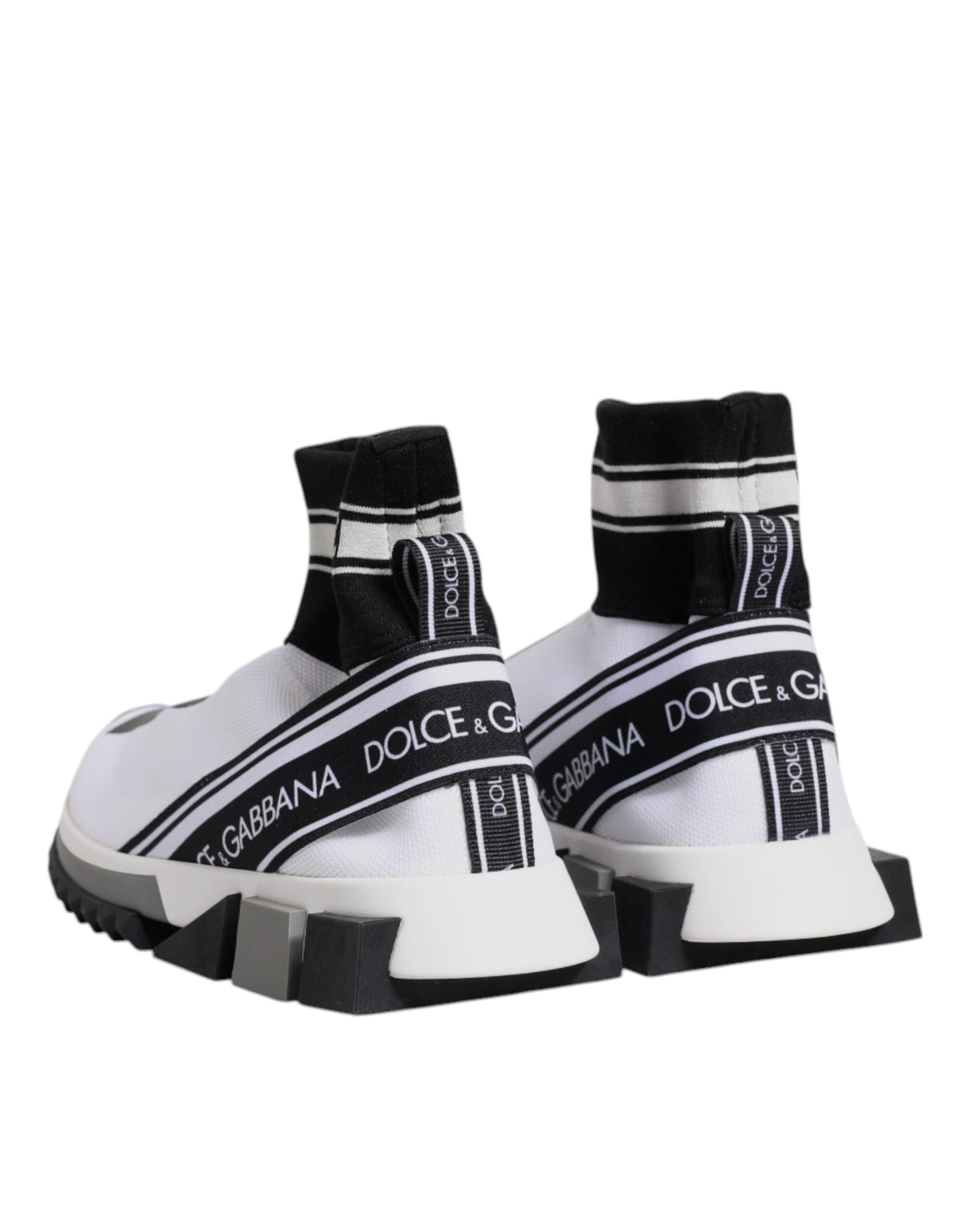 Zapatillas deportivas blancas y negras con calcetines Sorrento
