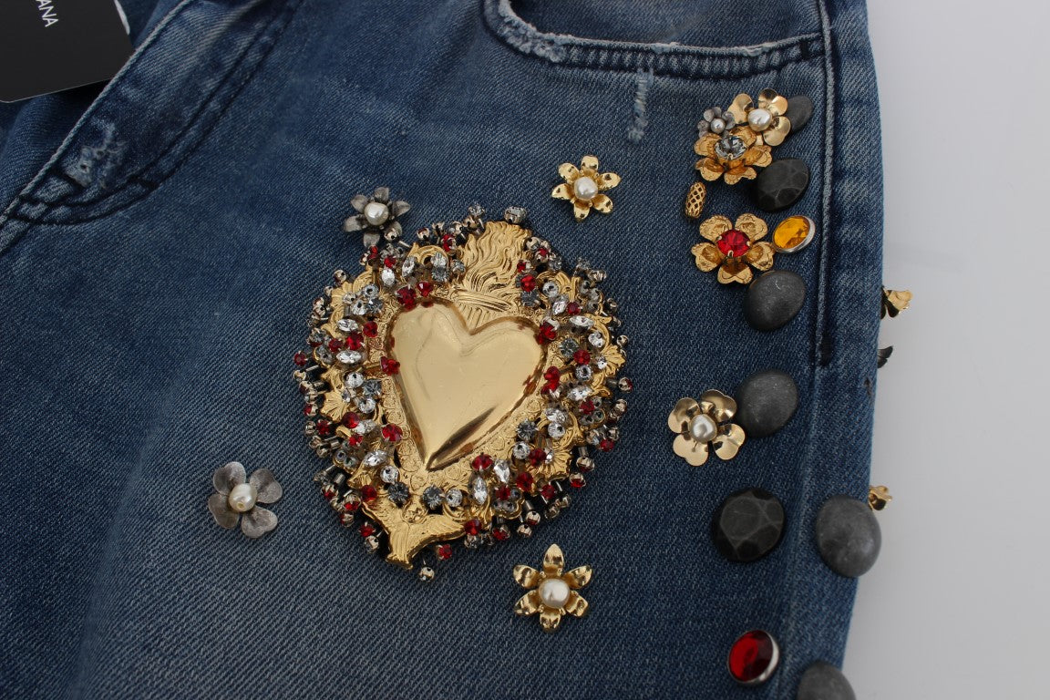 Vaqueros con adornos de corazones y rosas de cristal