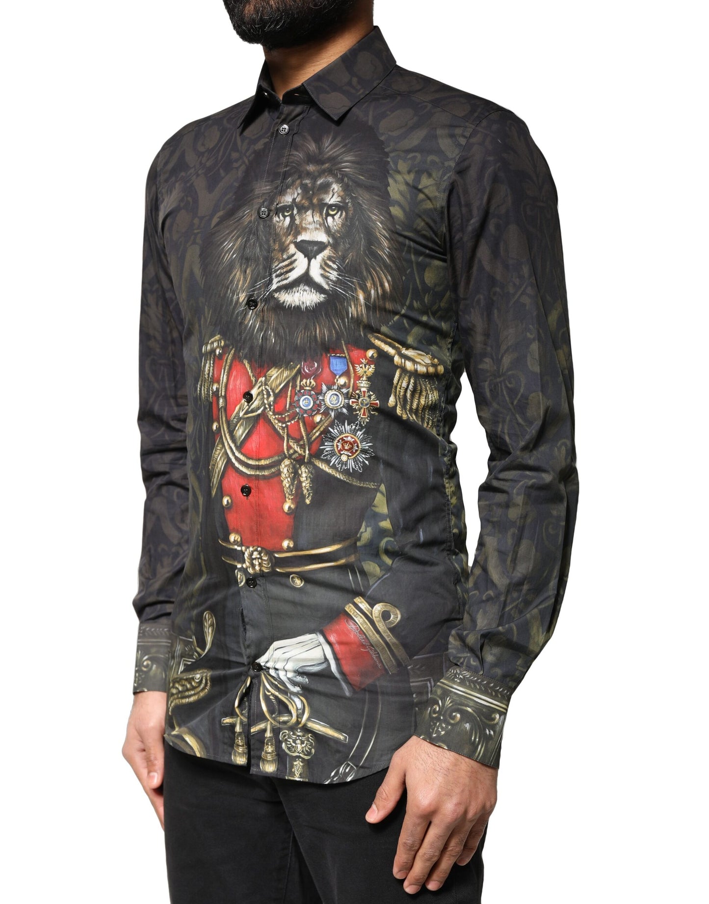 Camisa de vestir negra con retrato de mascota real dorada