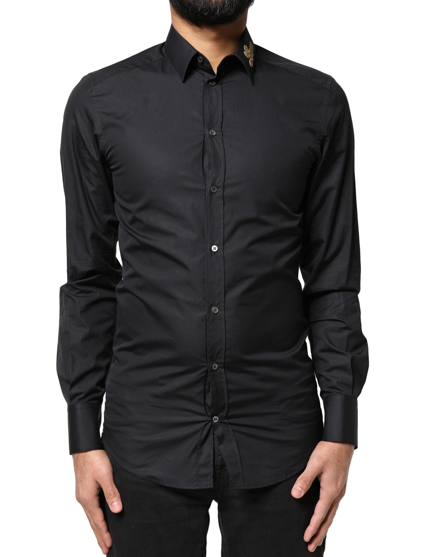 Camisa formal con bordado de amor negro dorado