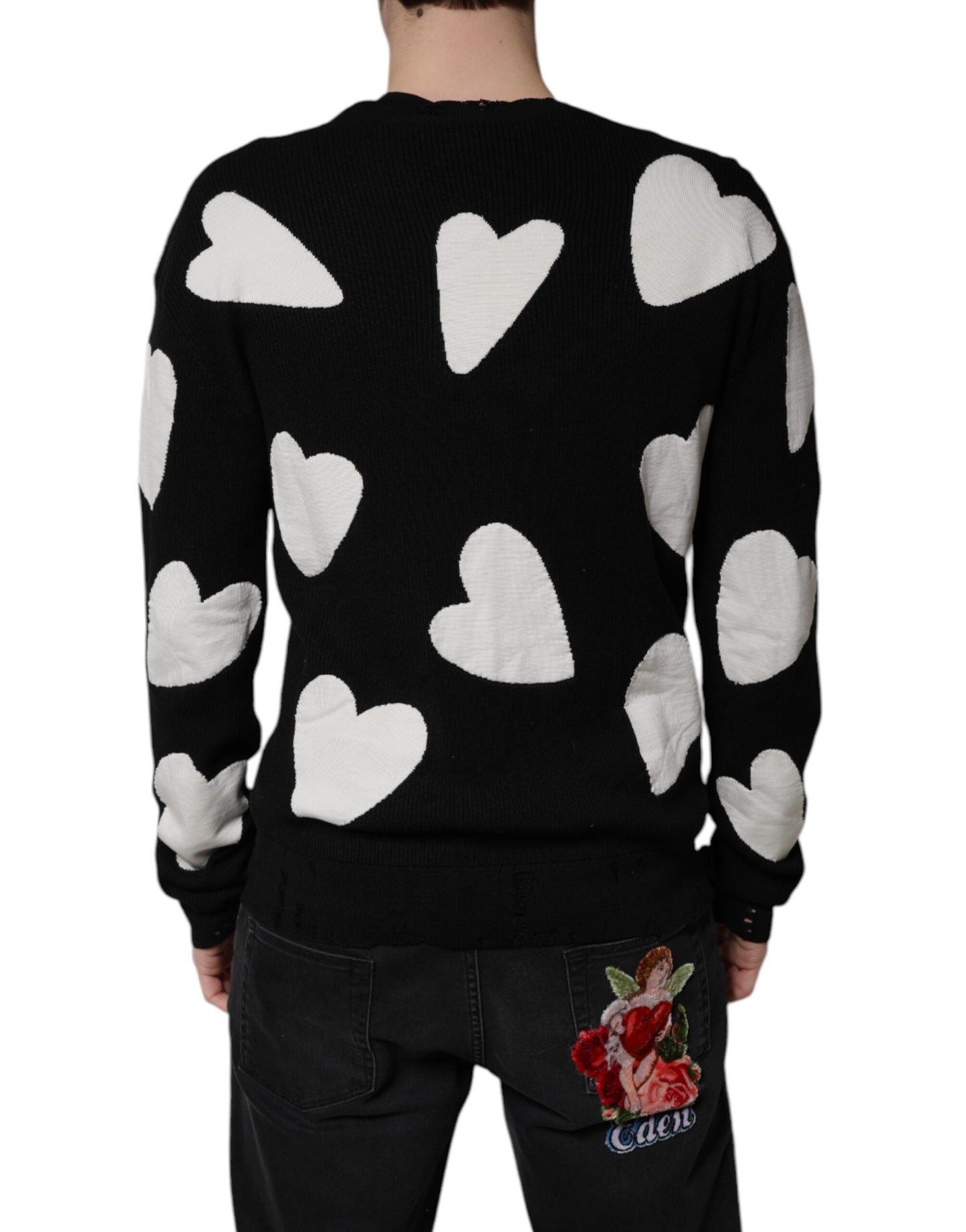 Suéter de cuello redondo de seda con corazones negros