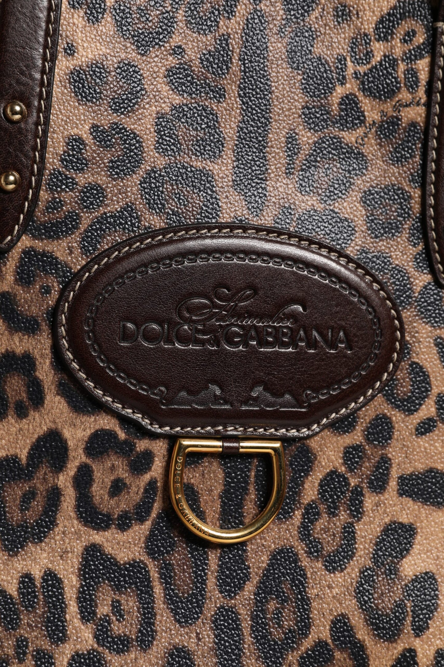 Bolso tote de piel de leopardo marrón con correa para el hombro