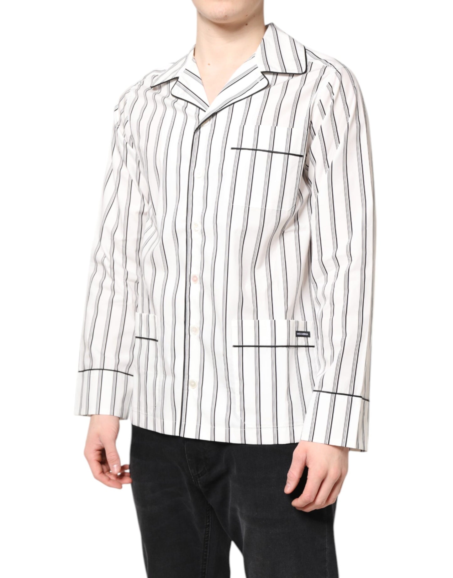 Pijama de rayas blancas para dormir