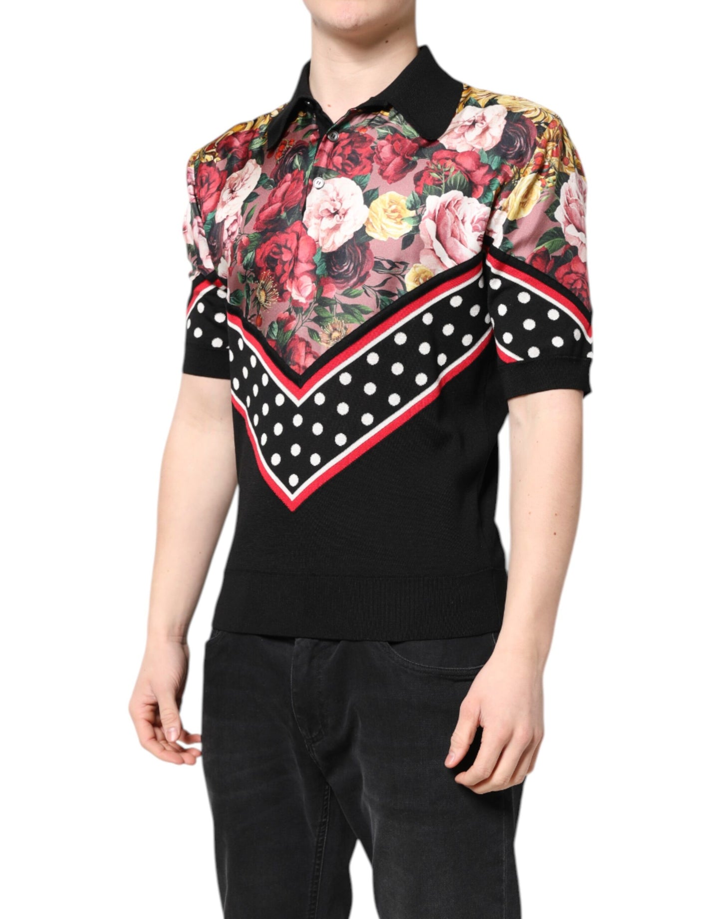 T-shirt à manches courtes et col fleuri noir