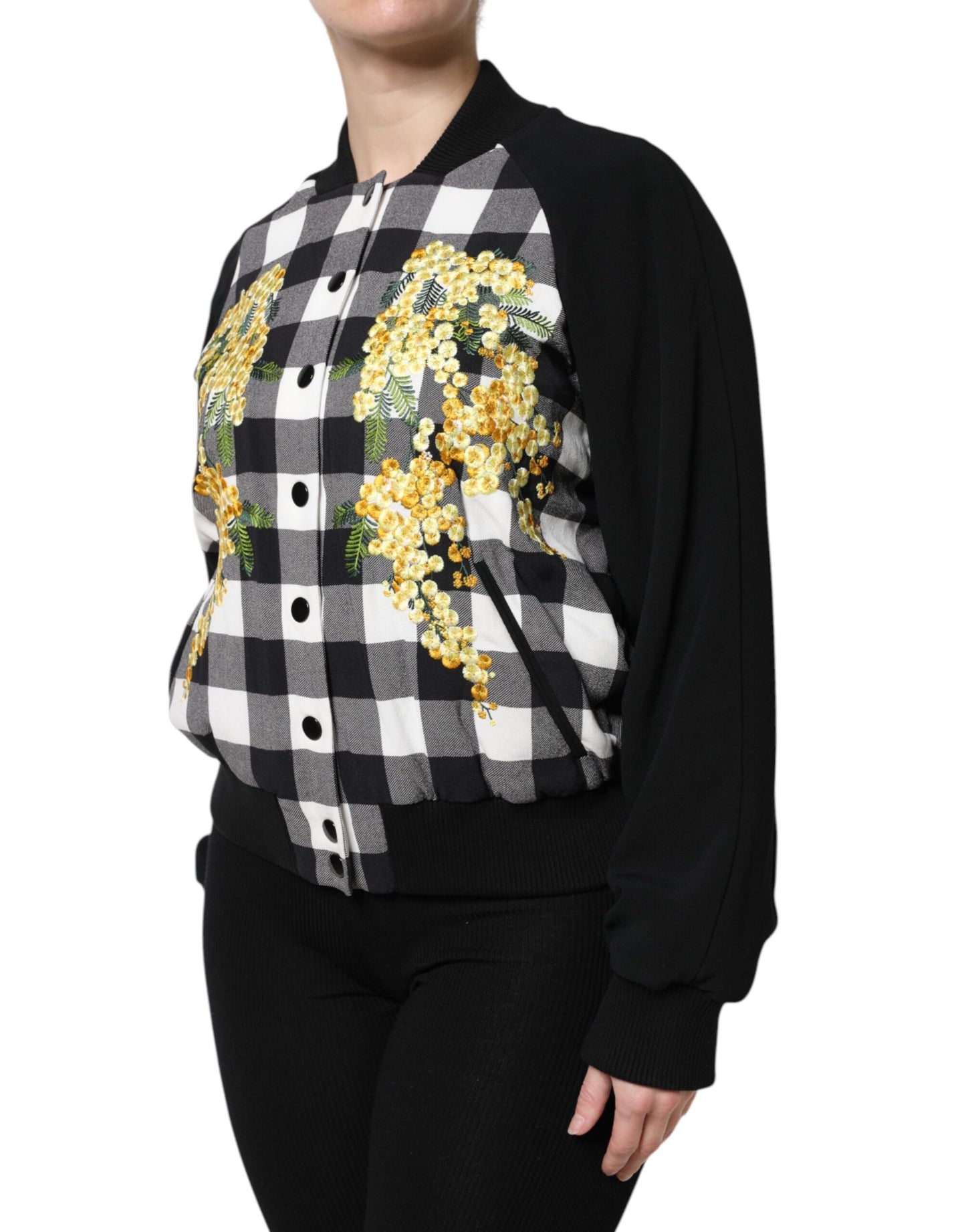 Chaqueta con botones y estampado floral a cuadros blancos y negros