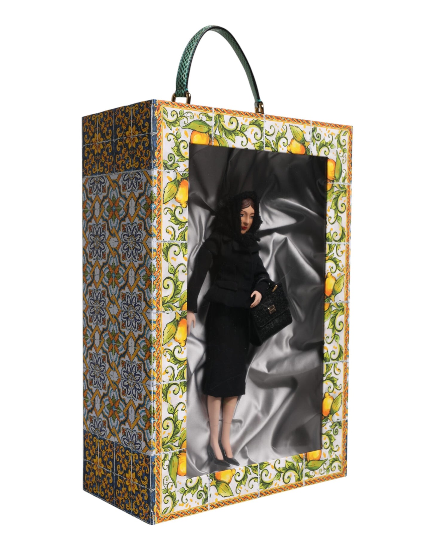 Poupées Sicile en cuir et céramique, robe noire