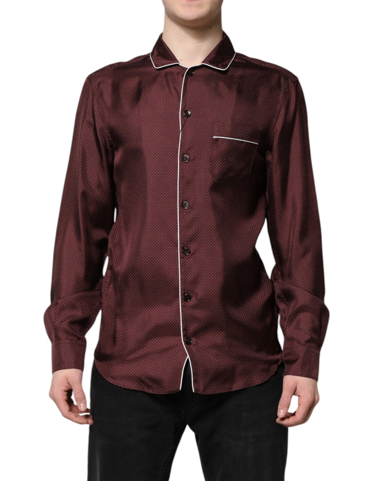 Camisa de manga larga de seda burdeos con lunares