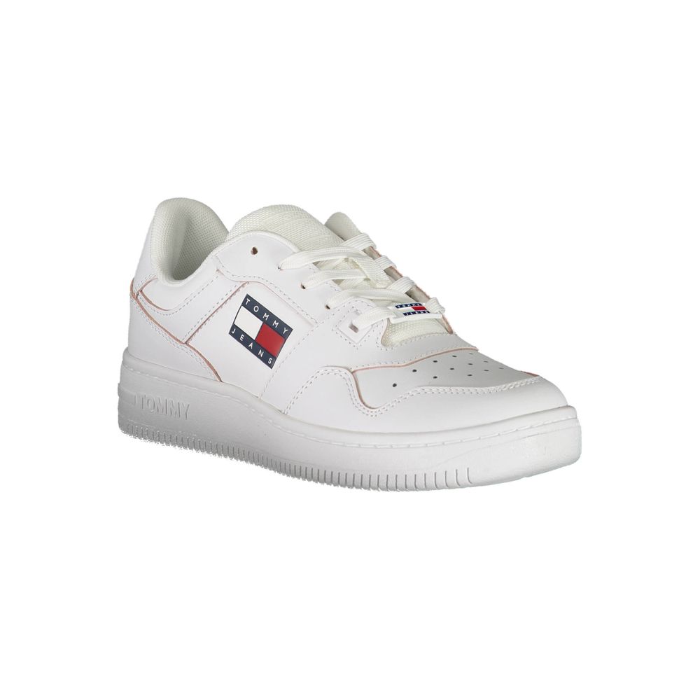 Zapatillas blancas de piel para mujer