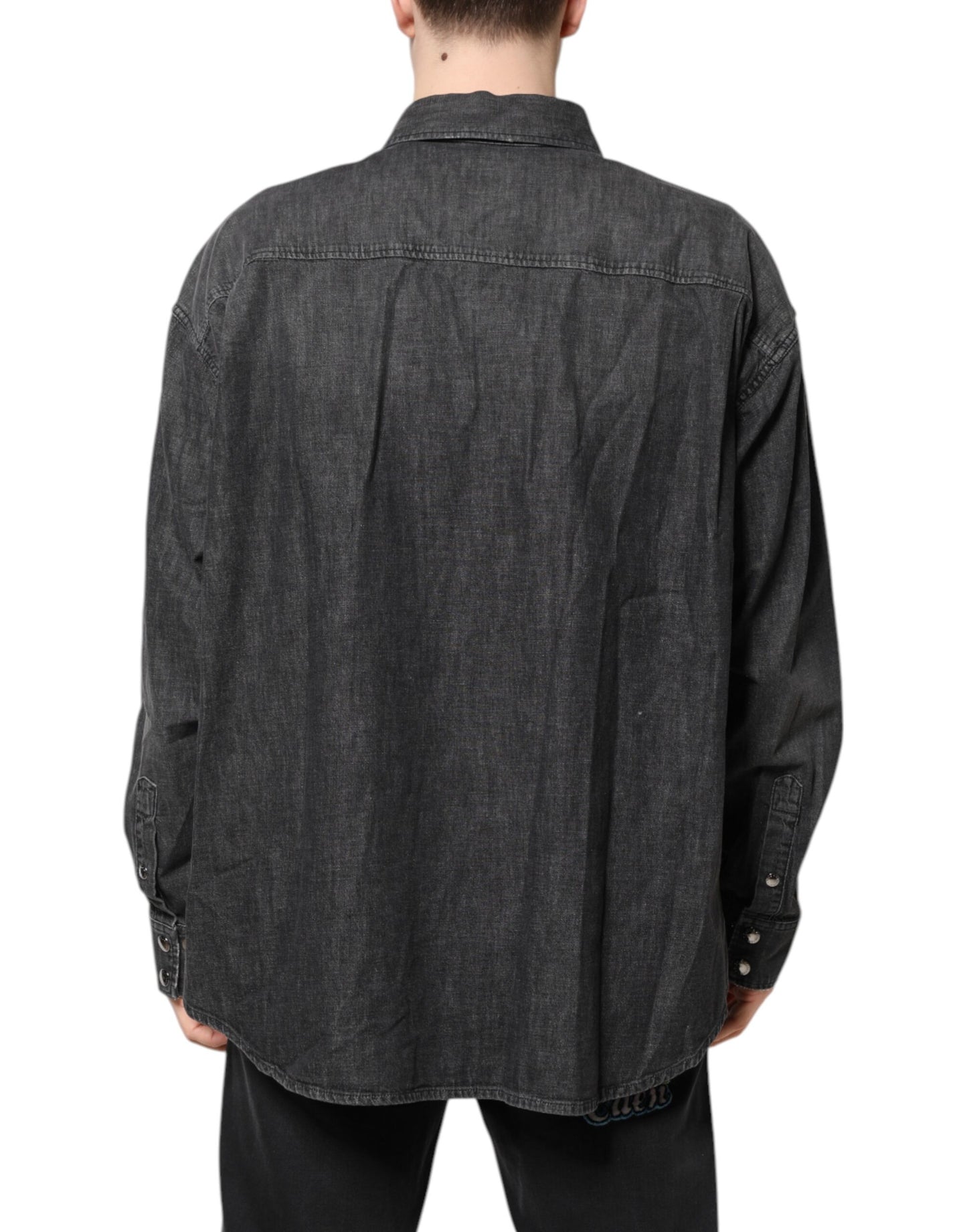 Camisa vaquera gris de manga larga con botones