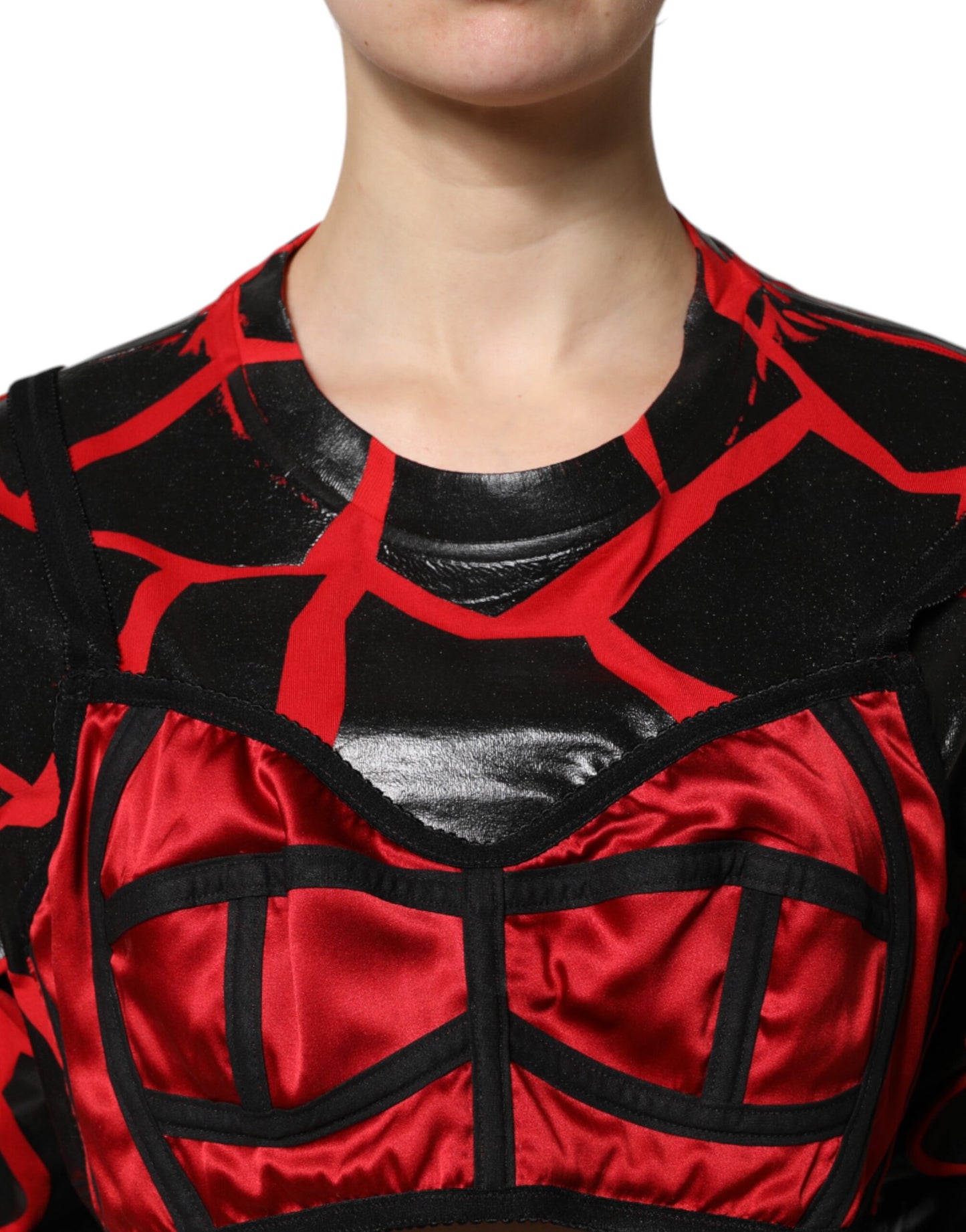 Top corto con detalle de bustier de algodón rojo y negro