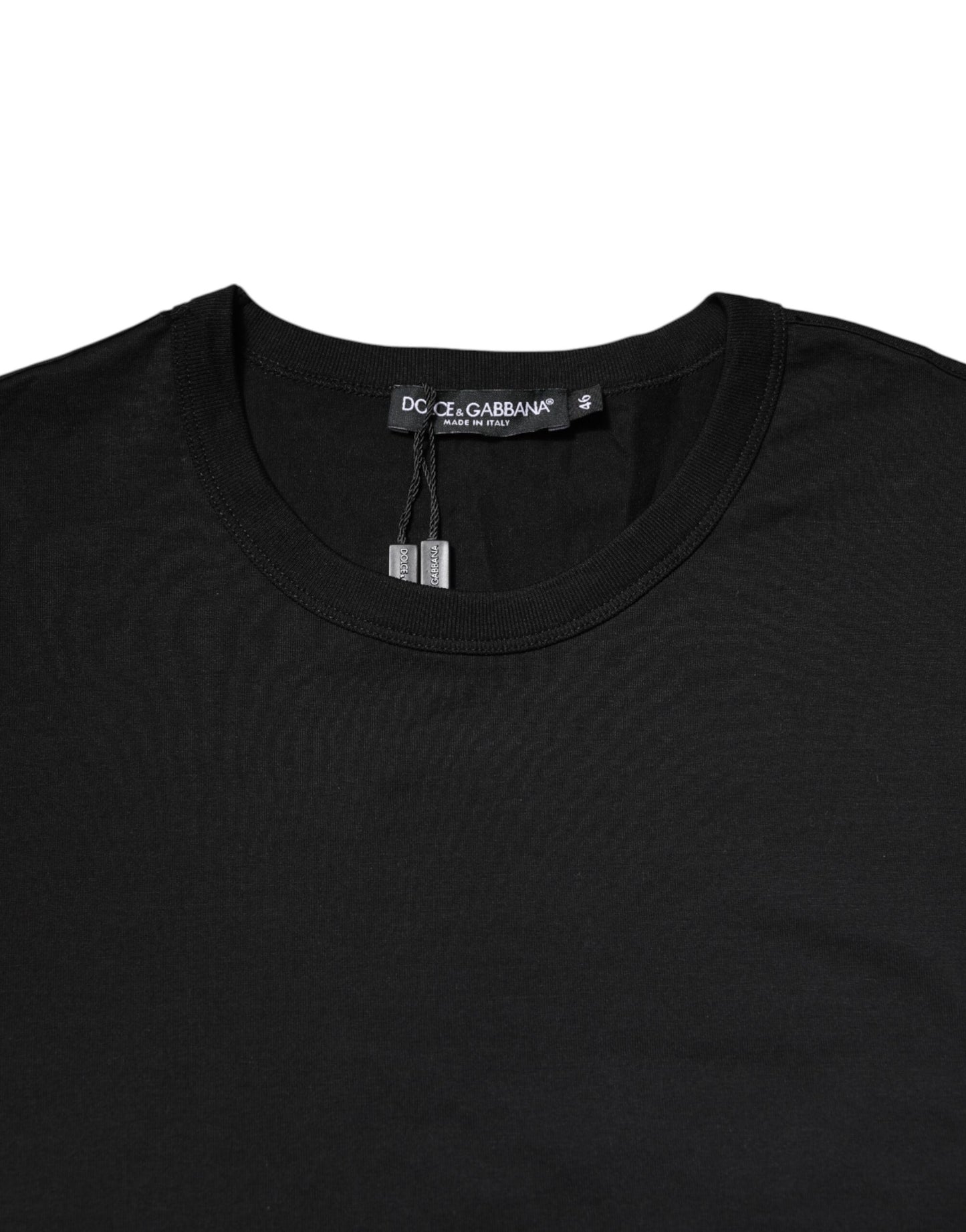 T-shirt noir en coton à manches courtes et col rond