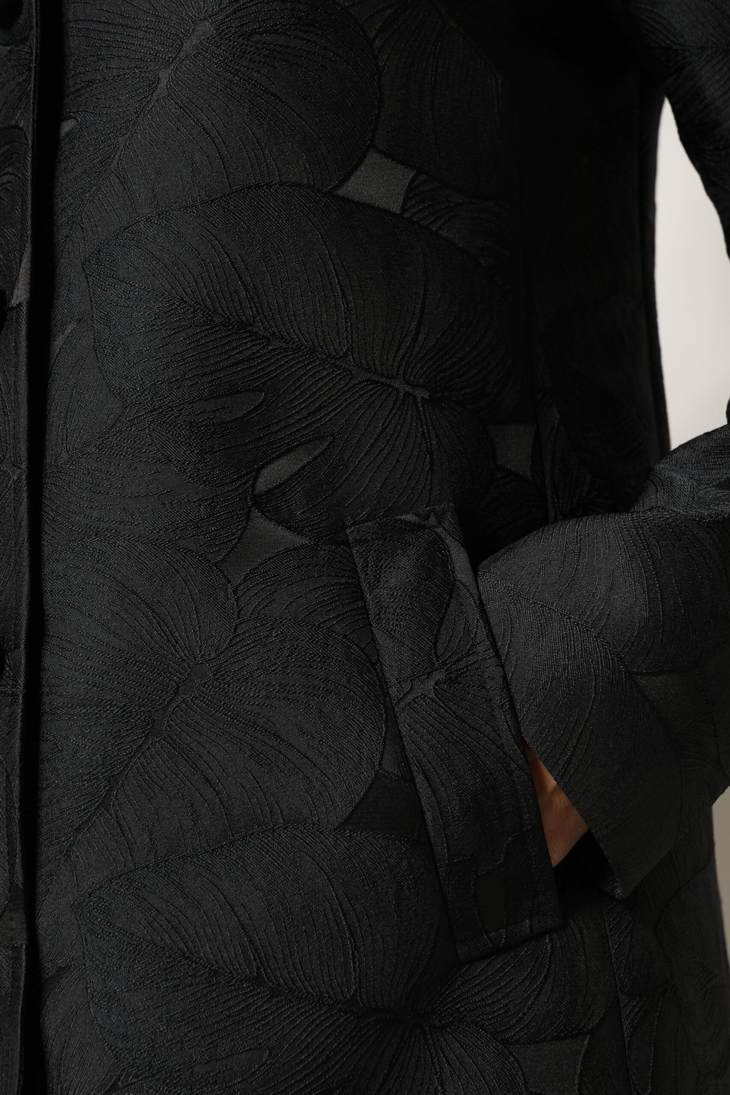 Trench-coat noir à simple boutonnage