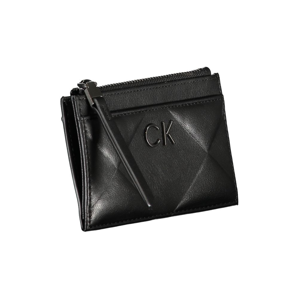 Elegante cartera negra con cremallera y detalles en contraste