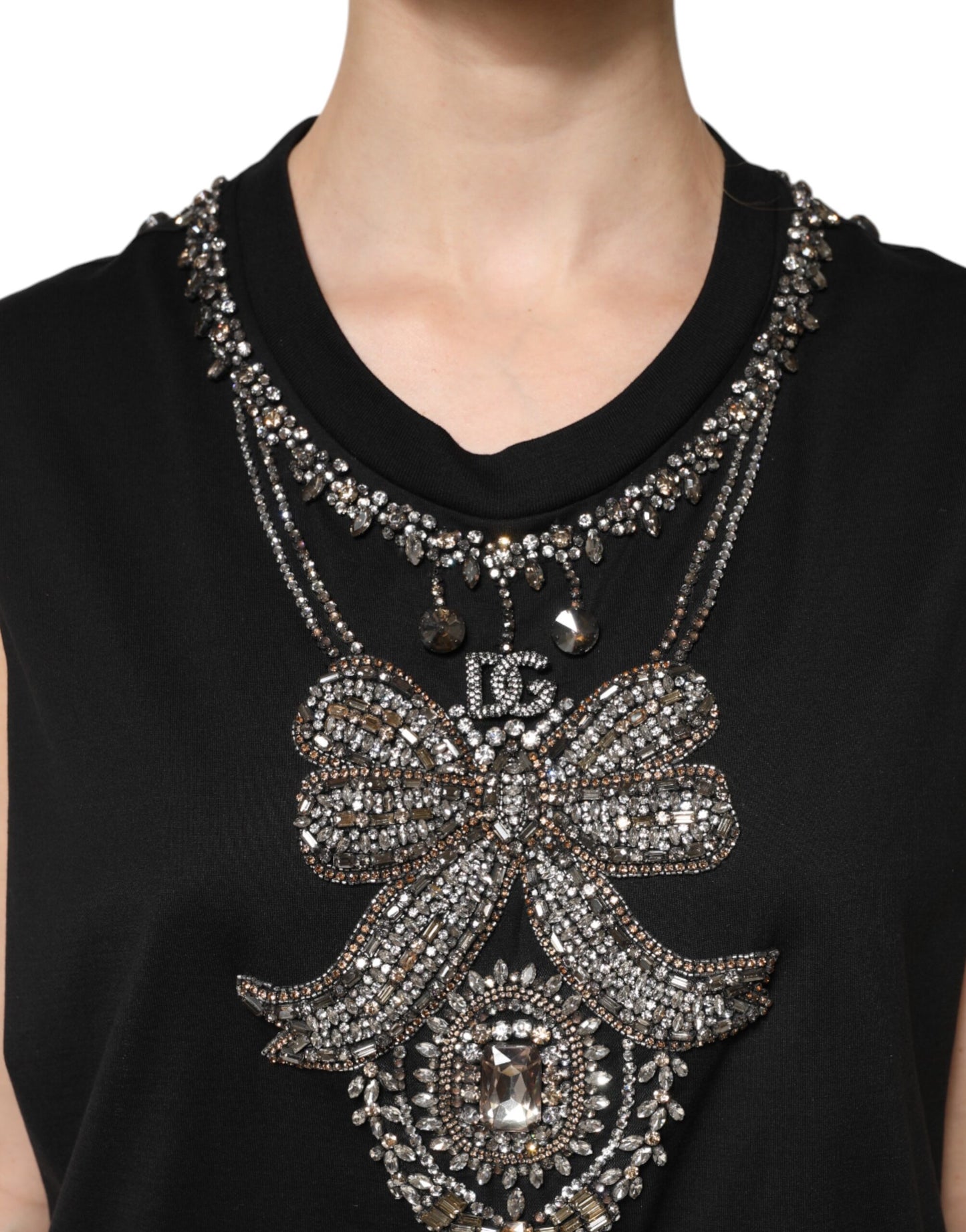 Camiseta sin mangas de algodón negro adornada con diamantes de imitación