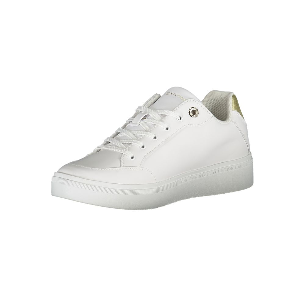 Zapatillas blancas de piel para mujer