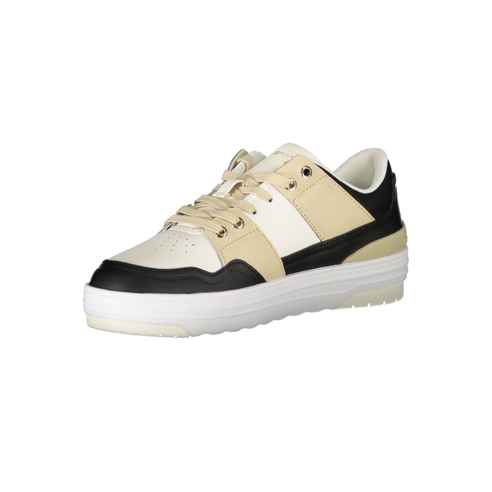 Zapatillas blancas de piel para mujer