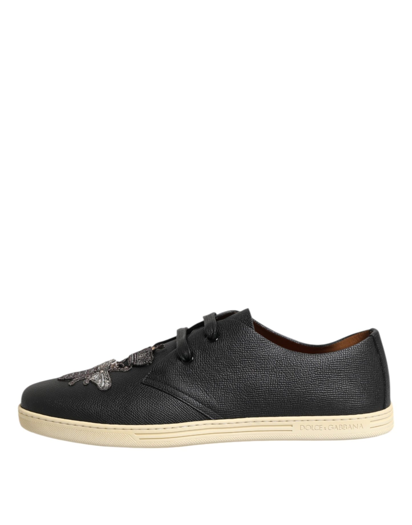 Zapatillas bajas de cuero negro con diseño de abeja y corona