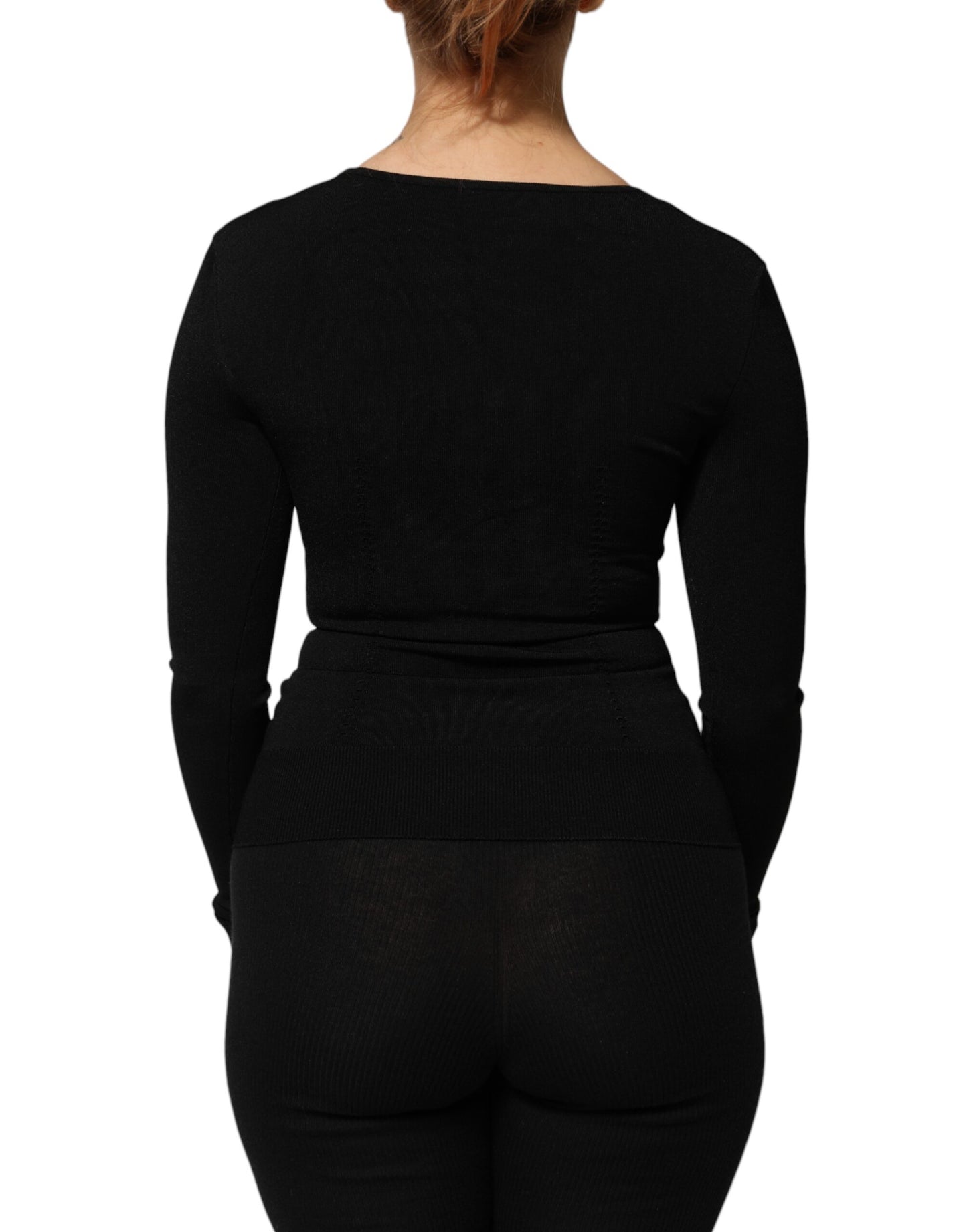 Top tipo jersey de manga larga con cuello cuadrado negro
