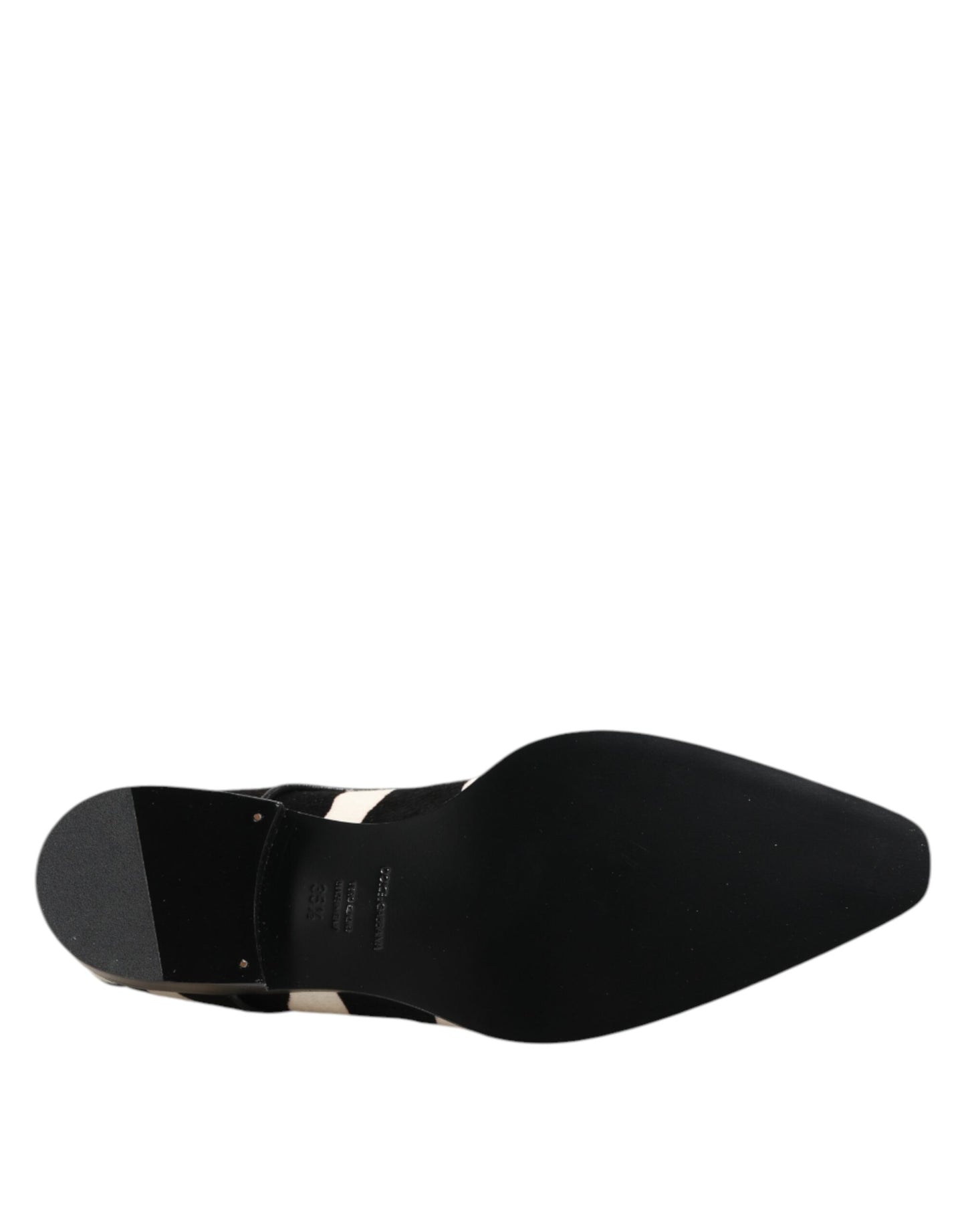 Zapatos de vestir de piel de poni y cebra en blanco y negro