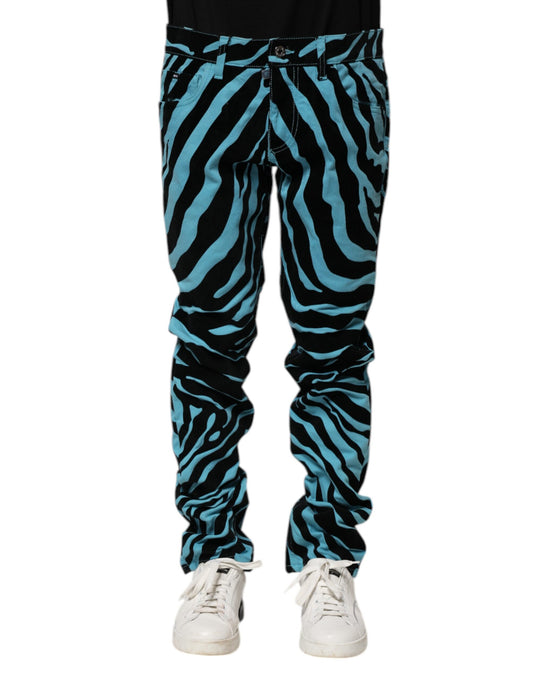 Vaqueros ajustados de mezclilla con rayas azules y negras