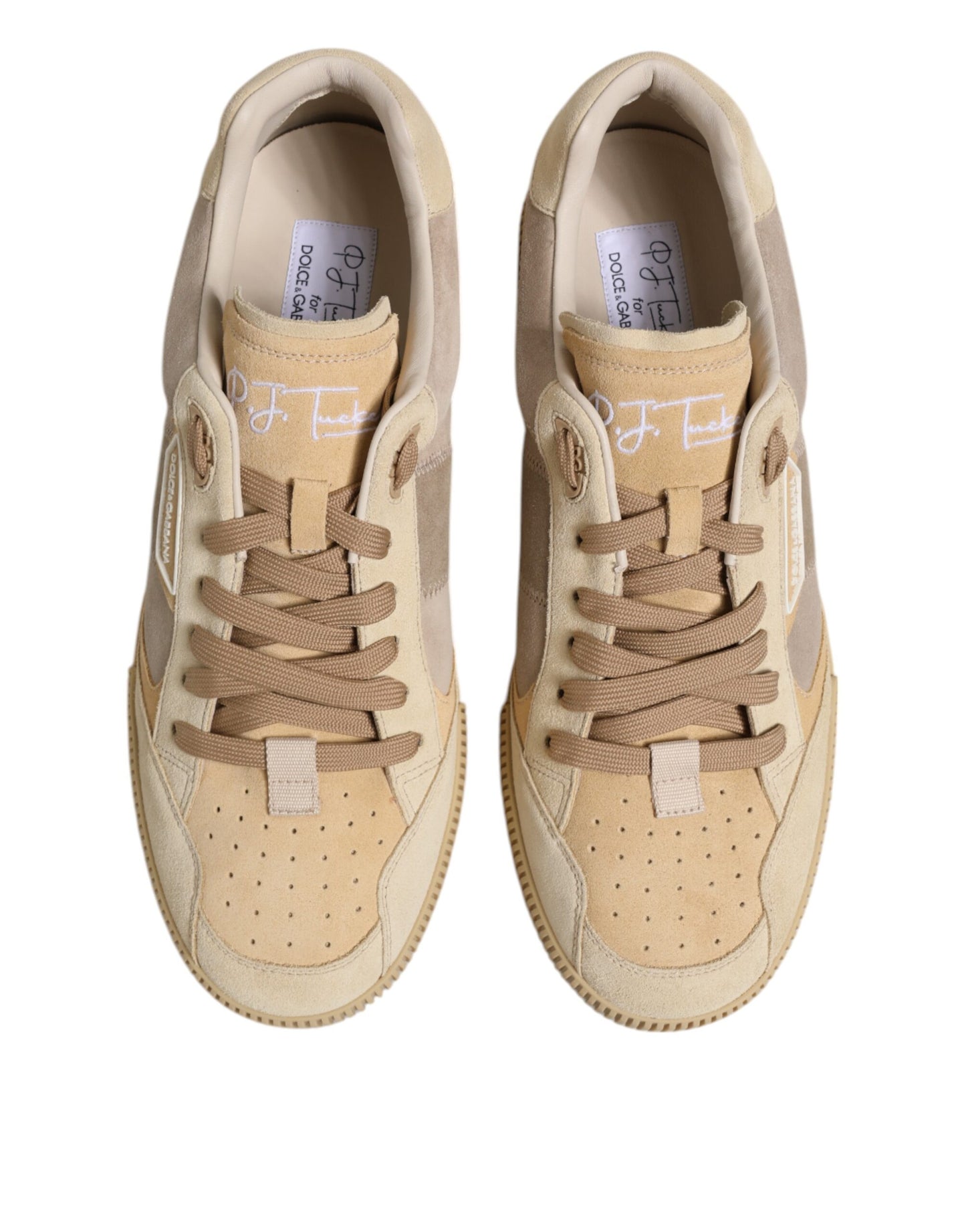 Zapatillas bajas de cuero beige con cordones
