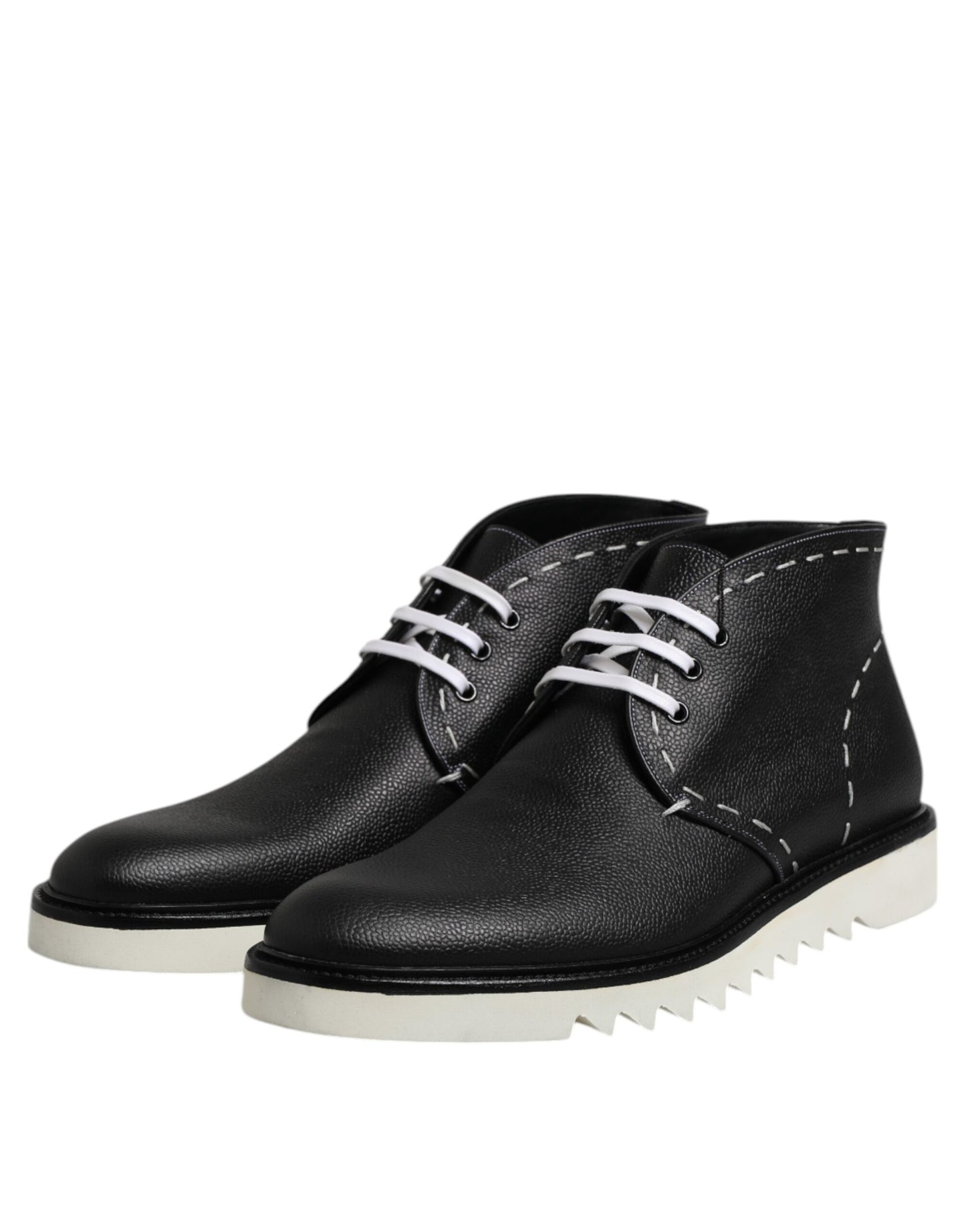 Botines de piel en blanco y negro