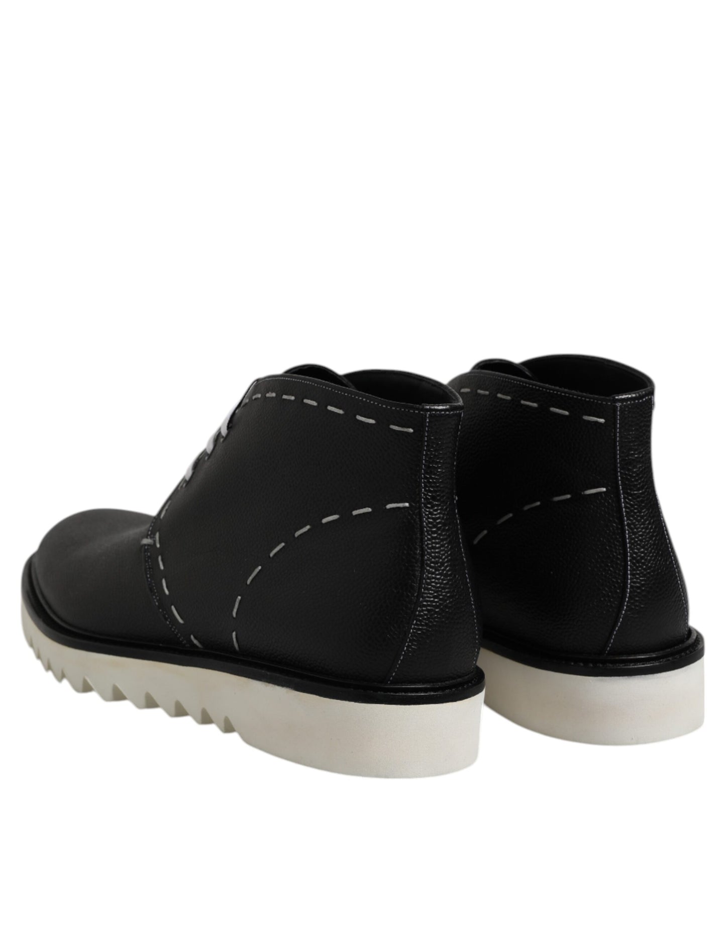 Botines de piel en blanco y negro