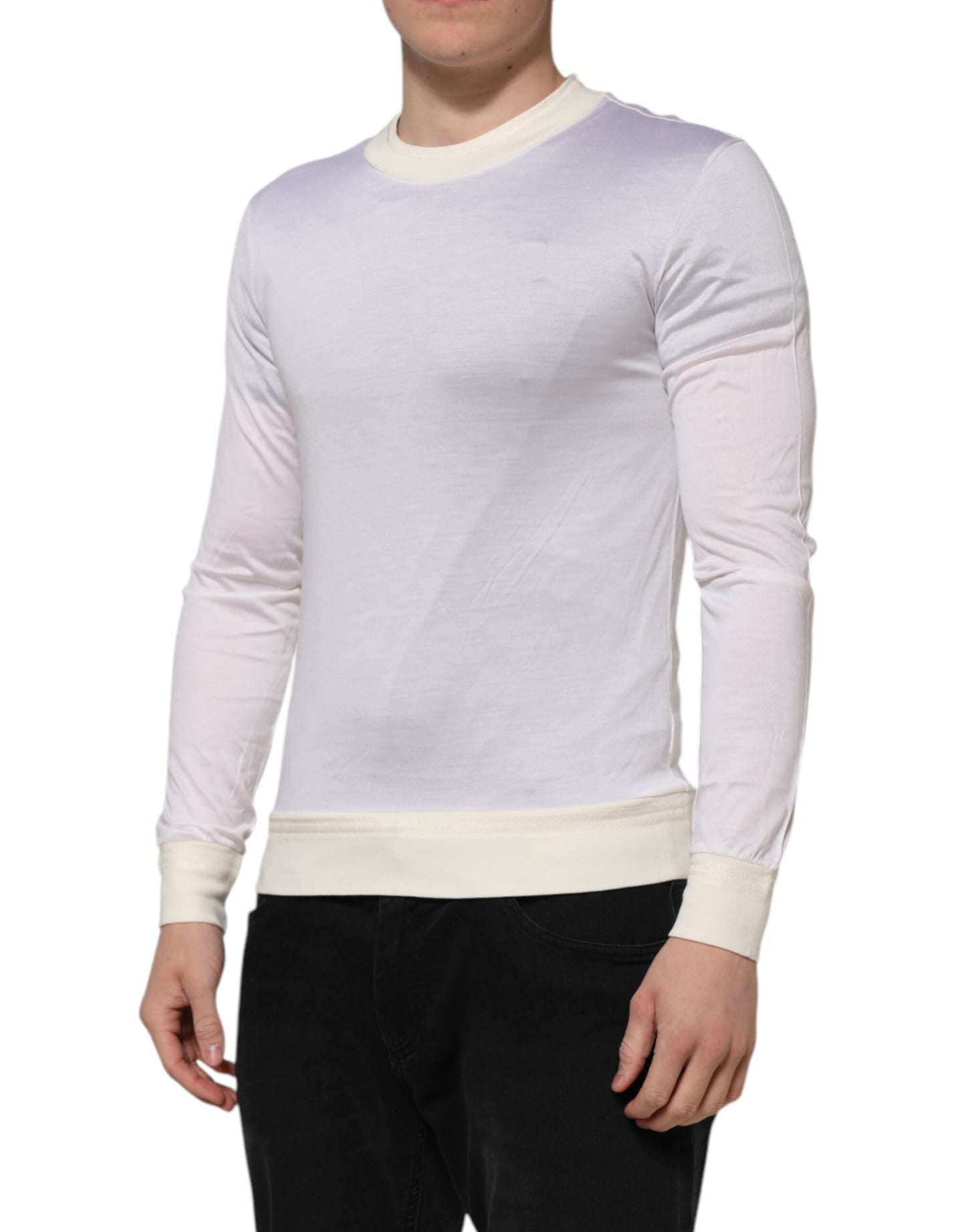 T-shirt ras du cou en soie blanche à manches longues