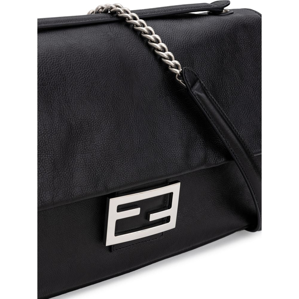 Bolso de hombro de cuero negro