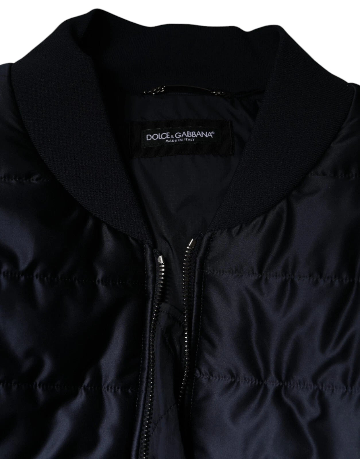 Chaqueta bomber acolchada azul oscuro con cremallera completa