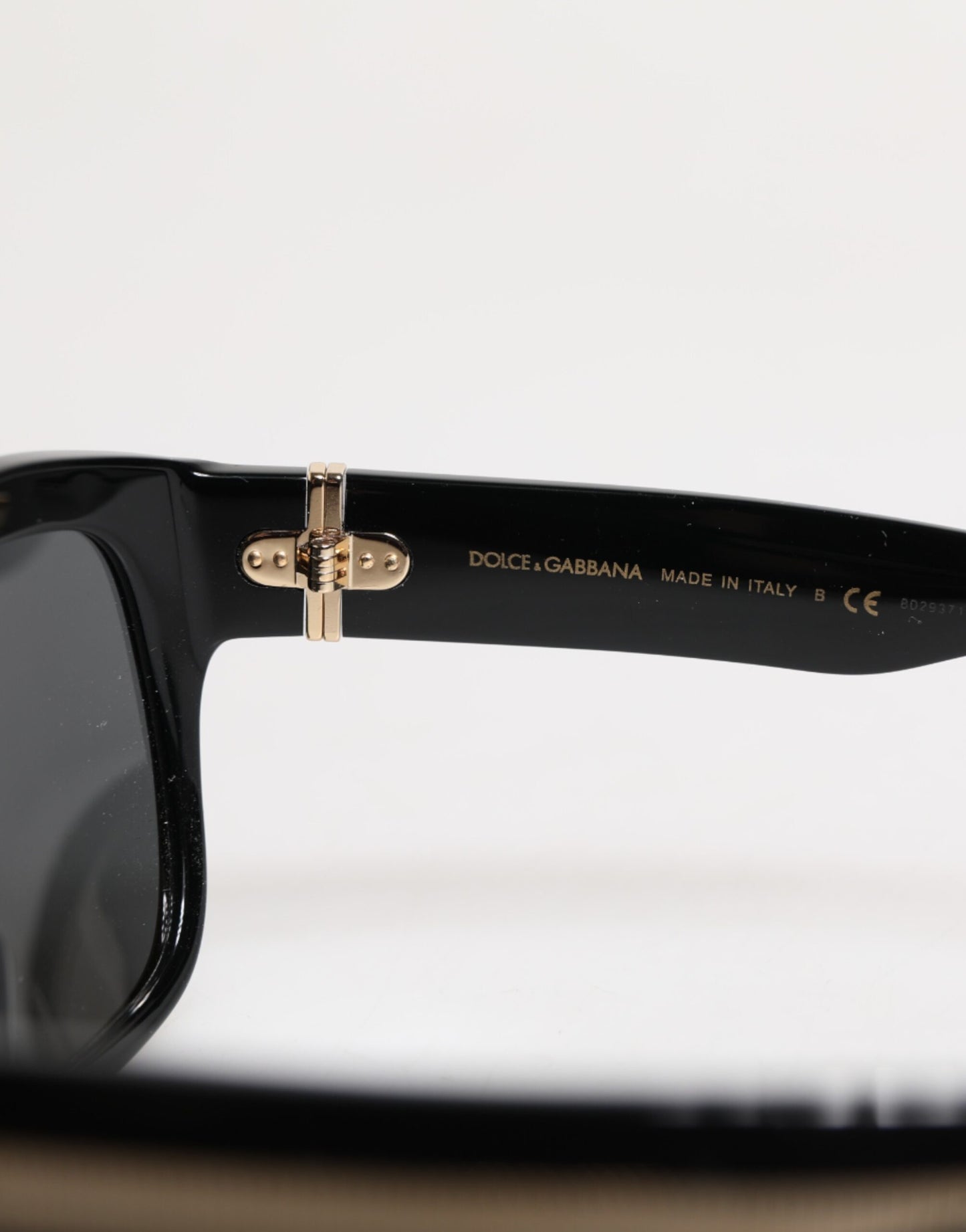 Gafas de sol DG4398-F con montura cuadrada de acetato negro