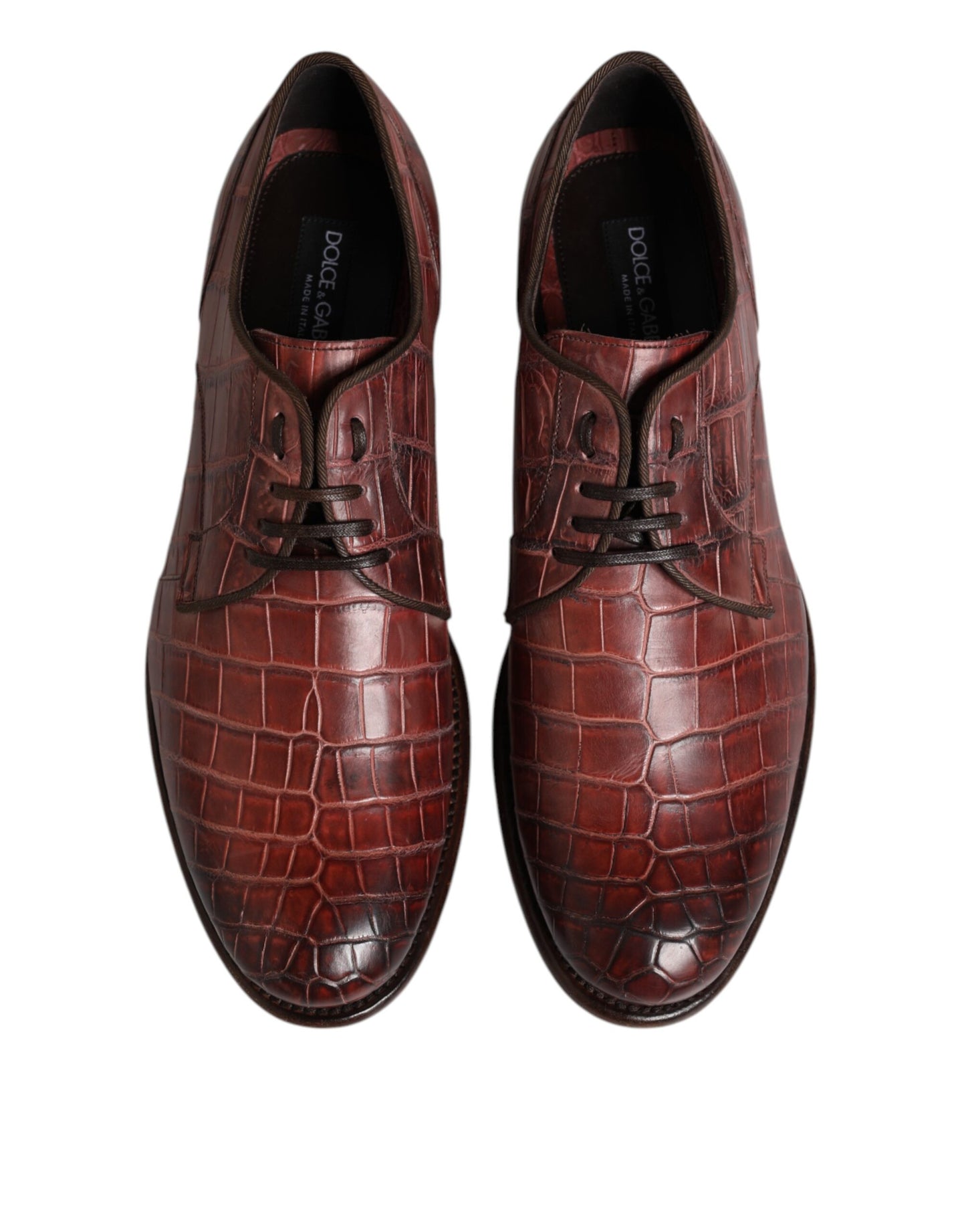 Zapatos de vestir Derby con cordones de cuero burdeos