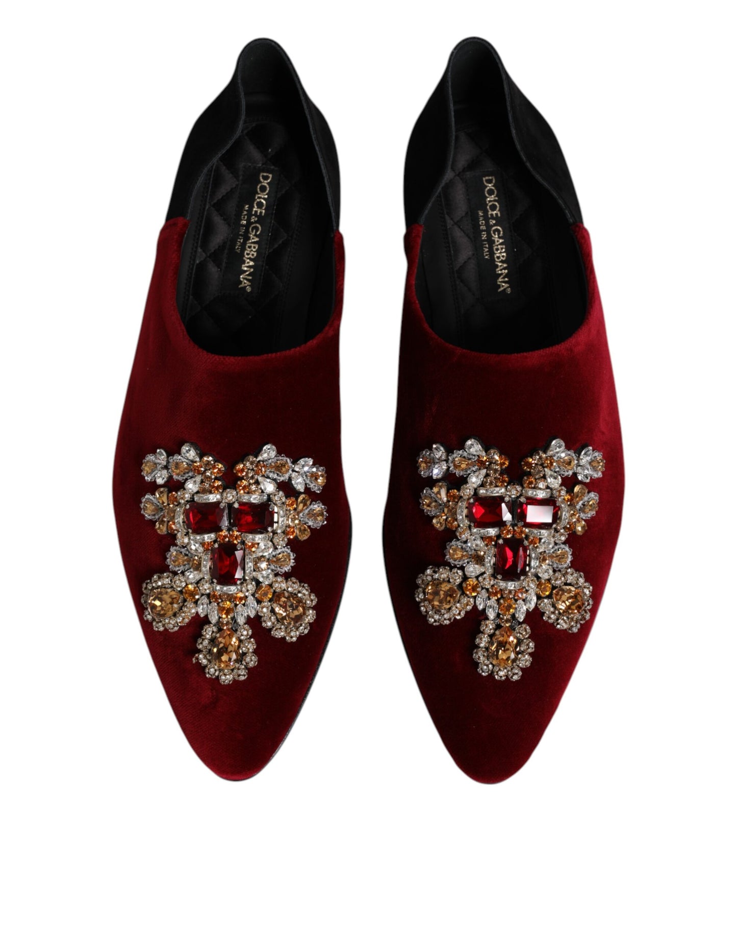 Zapatos sin cordones con adornos de terciopelo rojo y negro