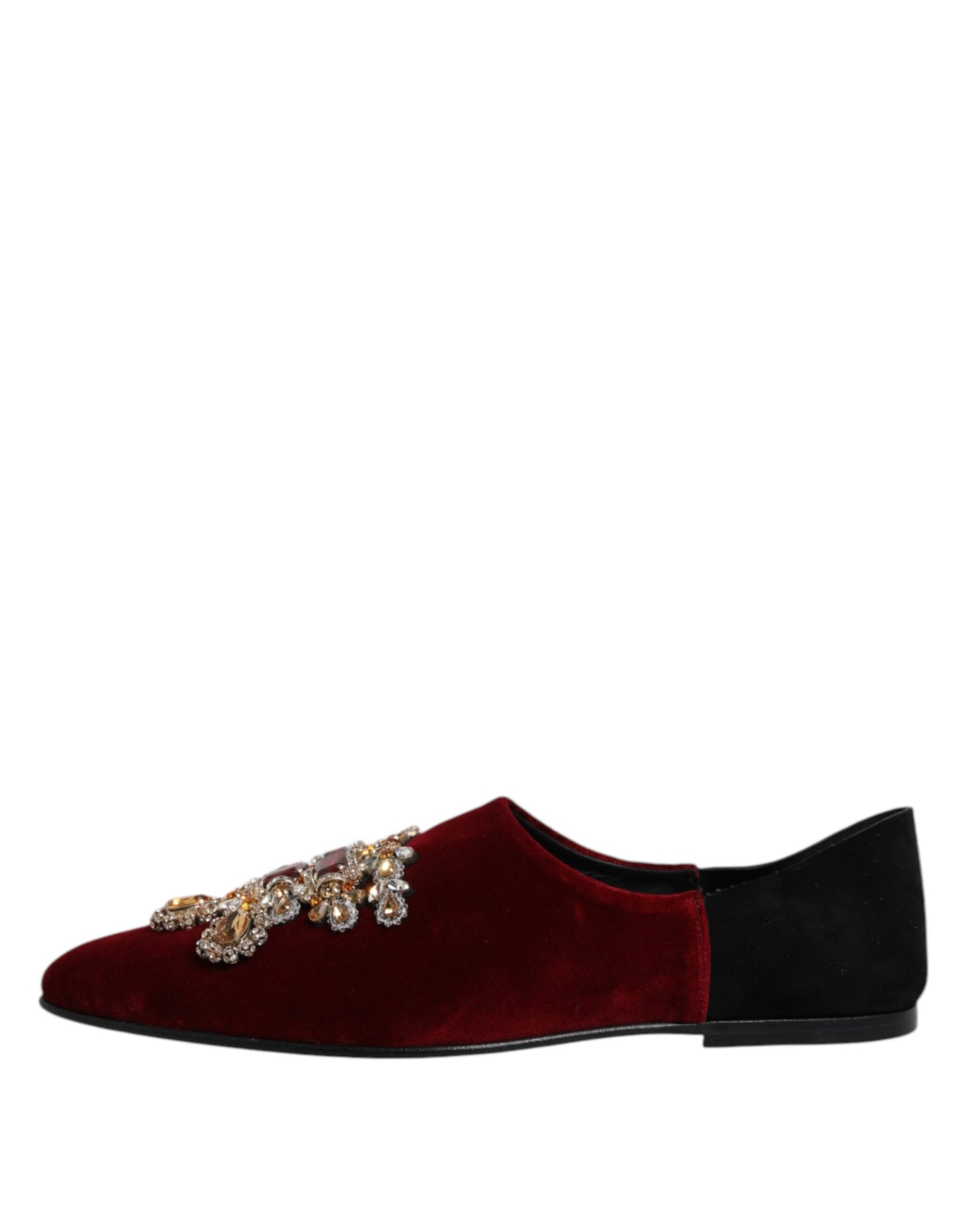 Zapatos sin cordones con adornos de terciopelo rojo y negro