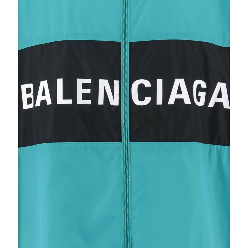 Chaqueta cortavientos con logotipo