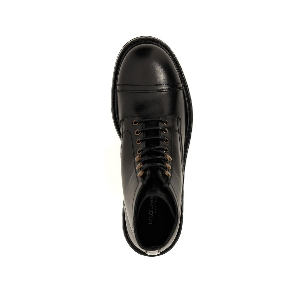 Botas de cuero con cordones