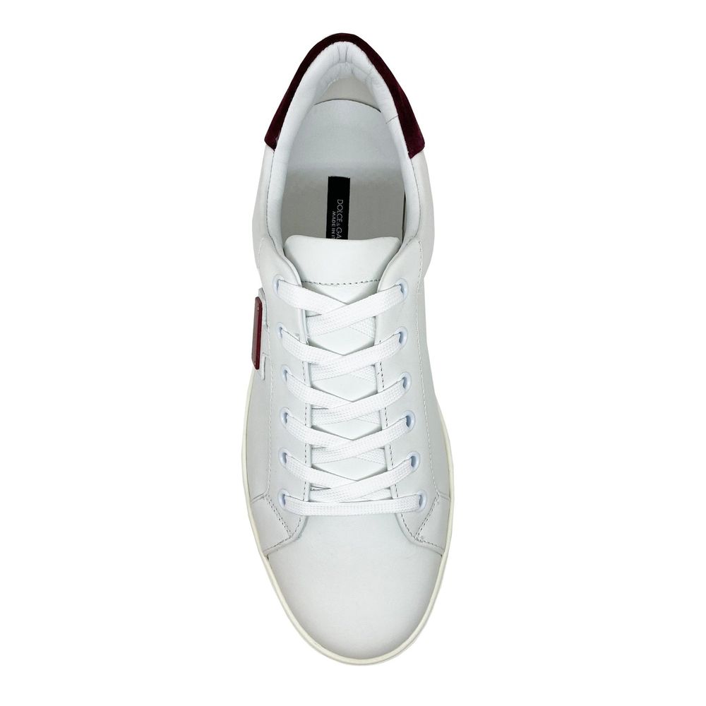 Zapatillas de cuero con logotipo