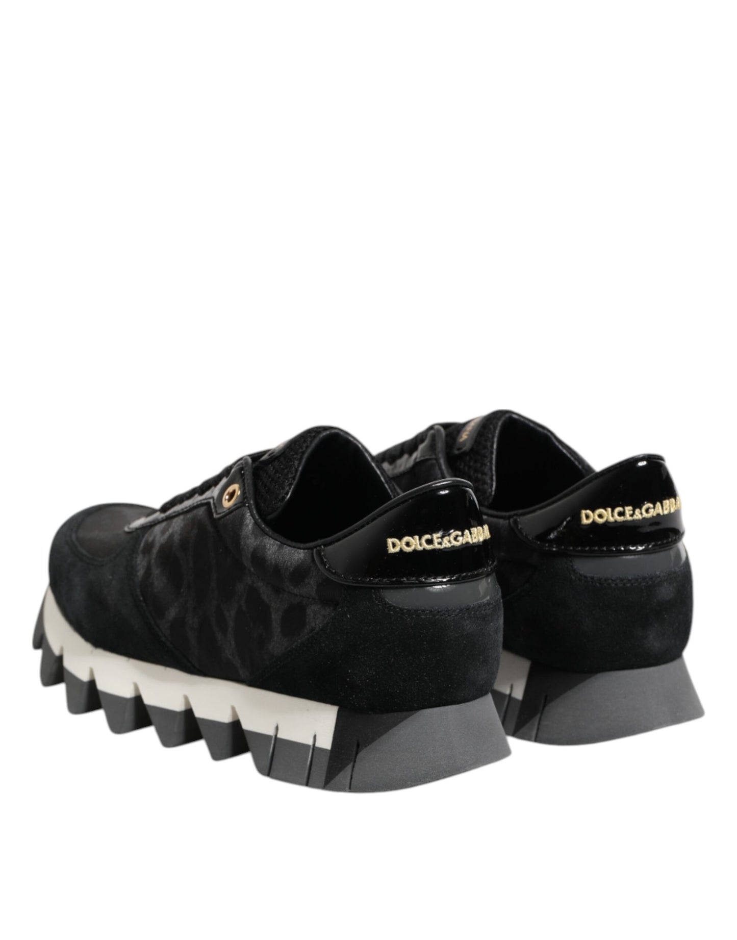 Zapatillas bajas de leopardo en negro y gris