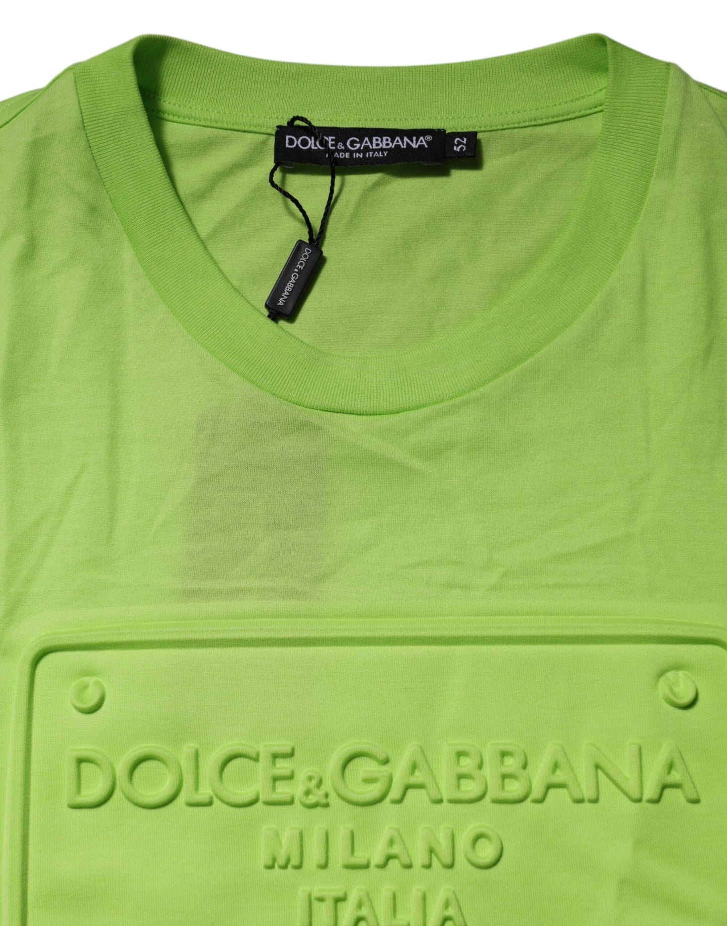 Camiseta de algodón con cuello redondo y logotipo en relieve verde