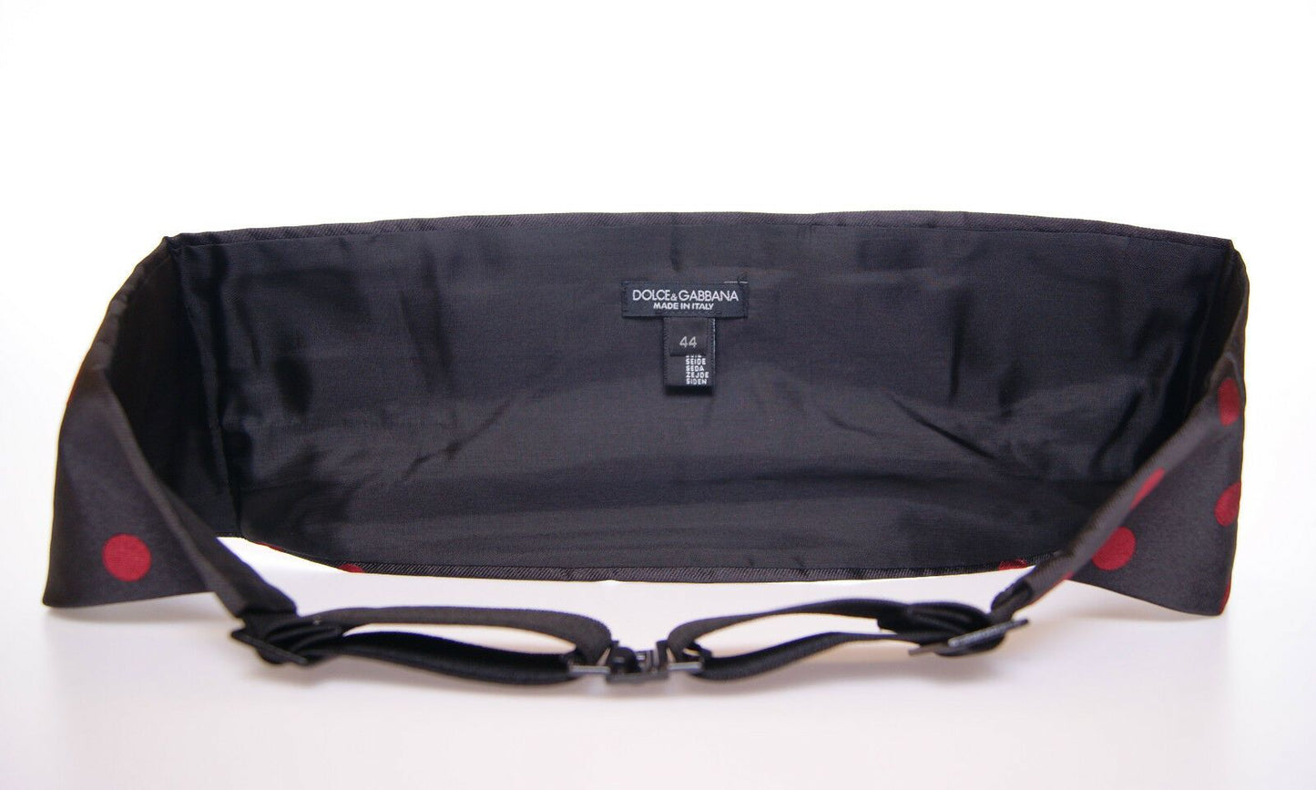 Ceinture de smoking noire à la taille