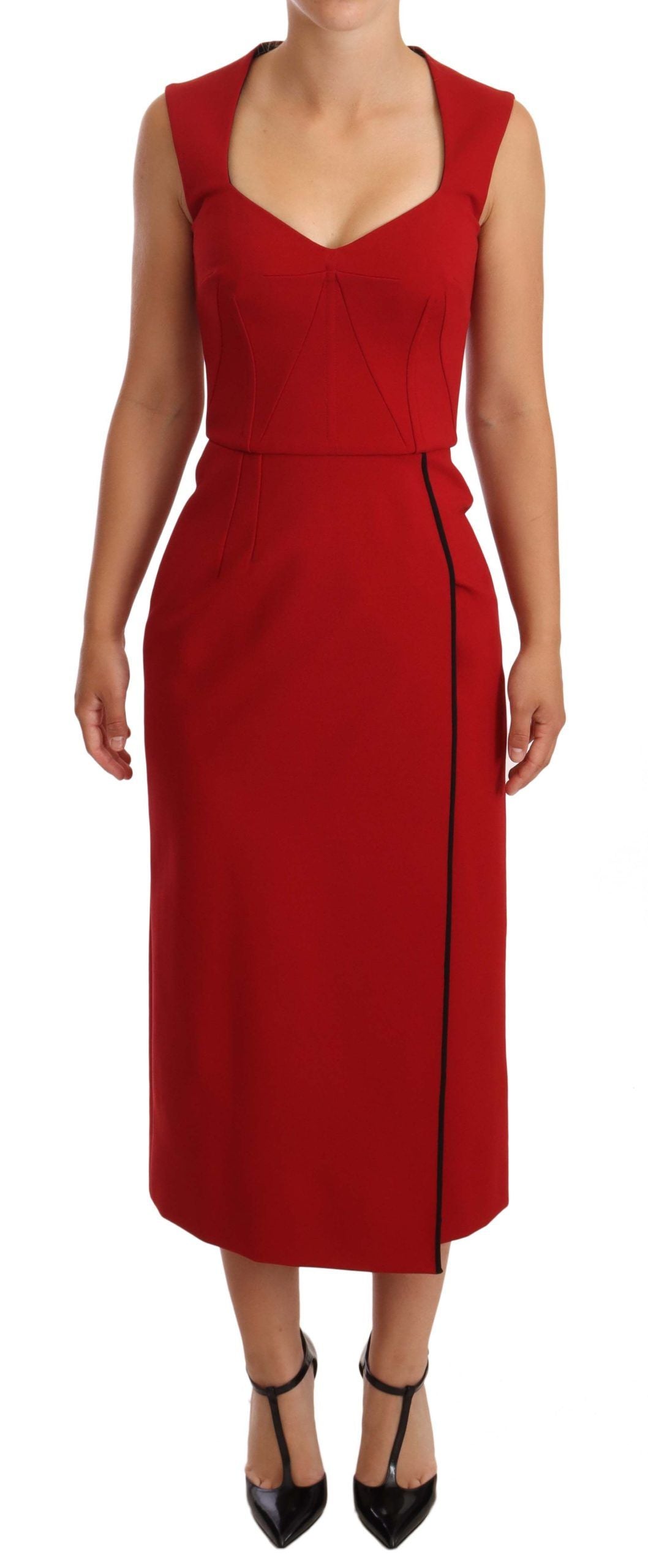 Robe mi-longue extensible rouge sans manches à décolleté en cœur