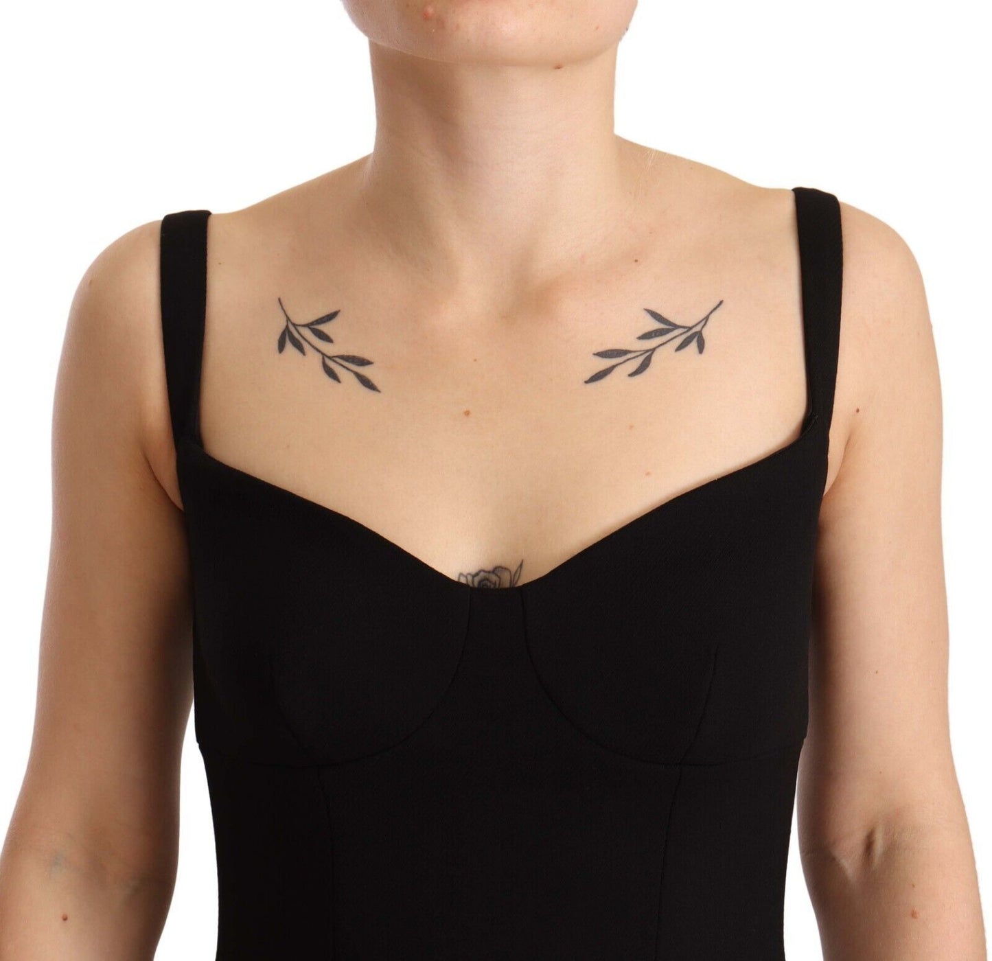 Robe fourreau évasée en laine extensible noire