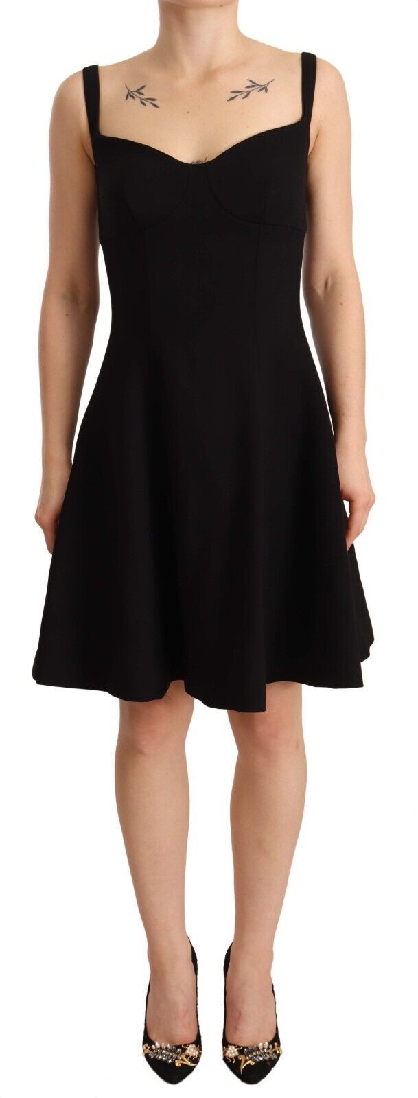 Robe fourreau évasée en laine extensible noire