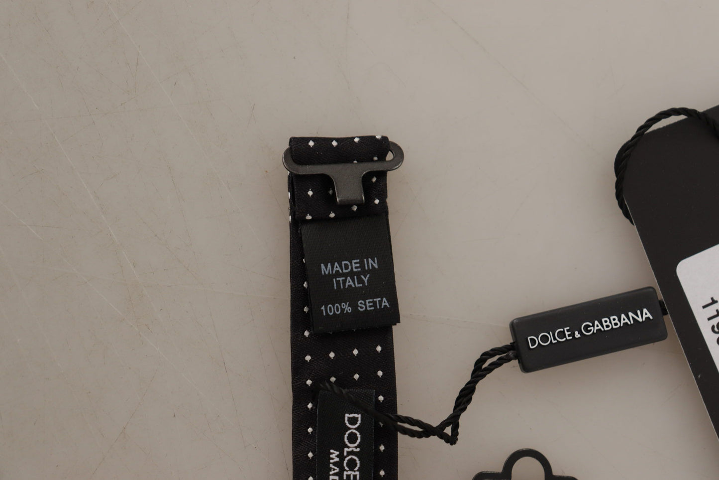 Nœud papillon réglable à pois noirs et blancs