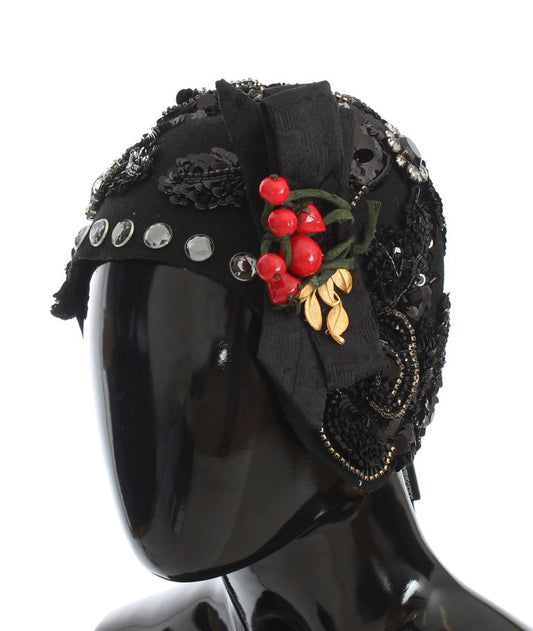 Broche de cerezas doradas con cristales negros para sombrero