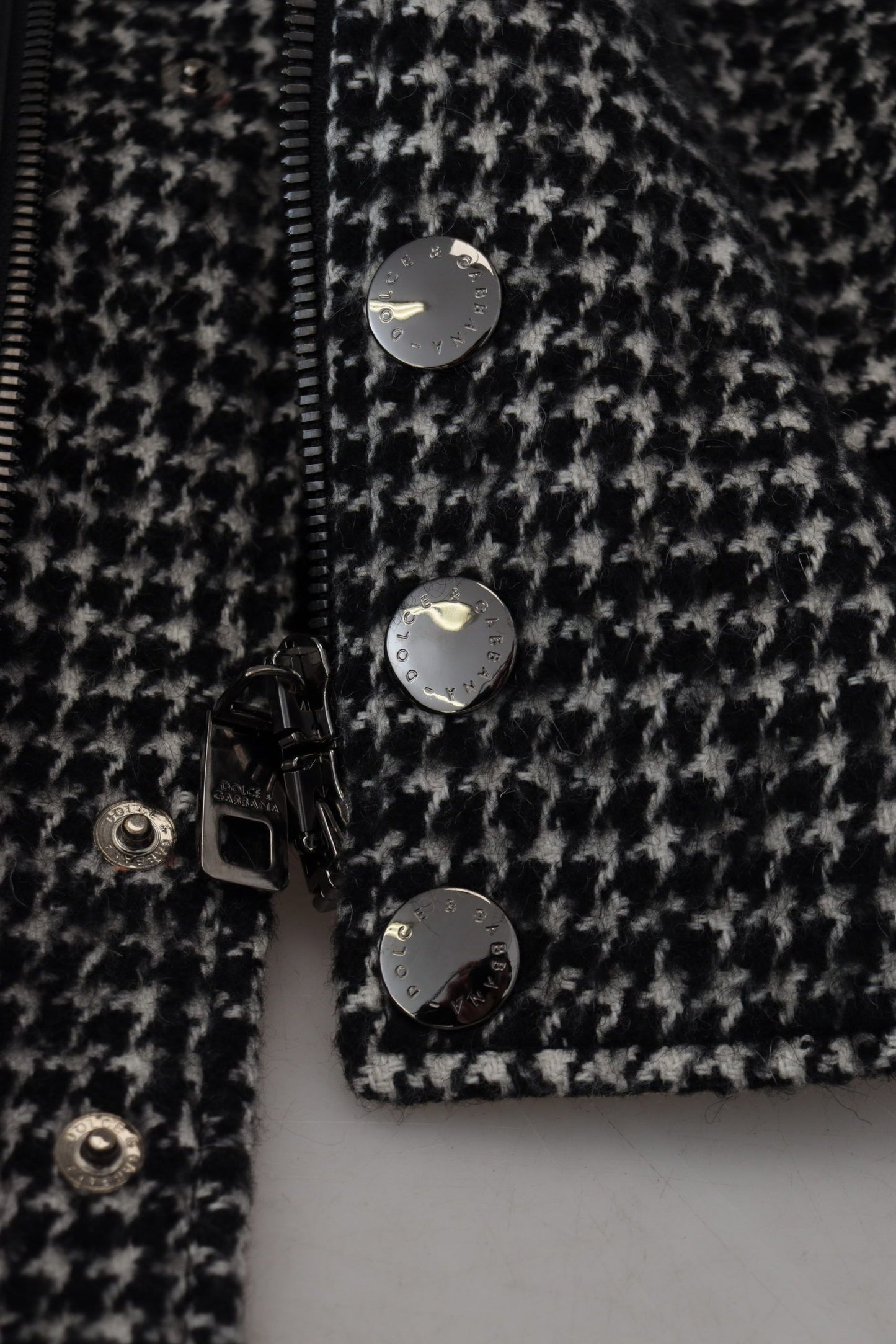 Chaqueta bomber de poliéster con estampado pata de gallo negro
